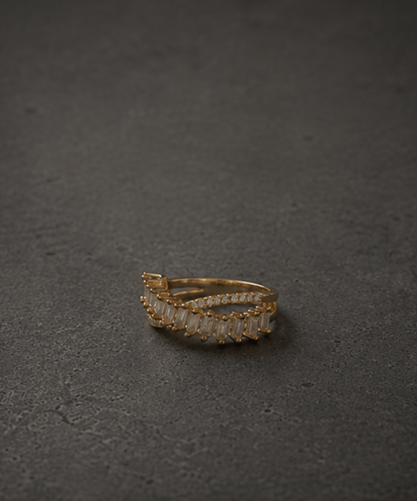 TIGRIS | cross baguette ring