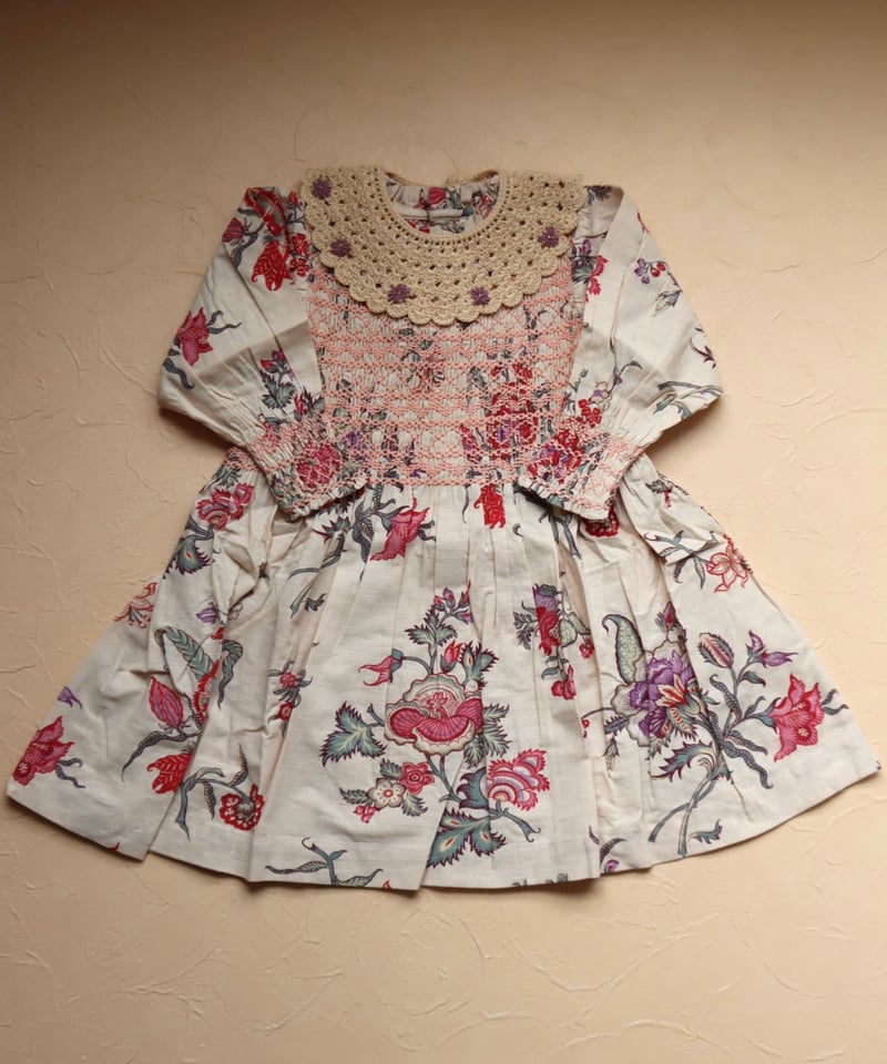 BONJOUR DIARY] HANDSMOCK DRESS WITH CROCHET