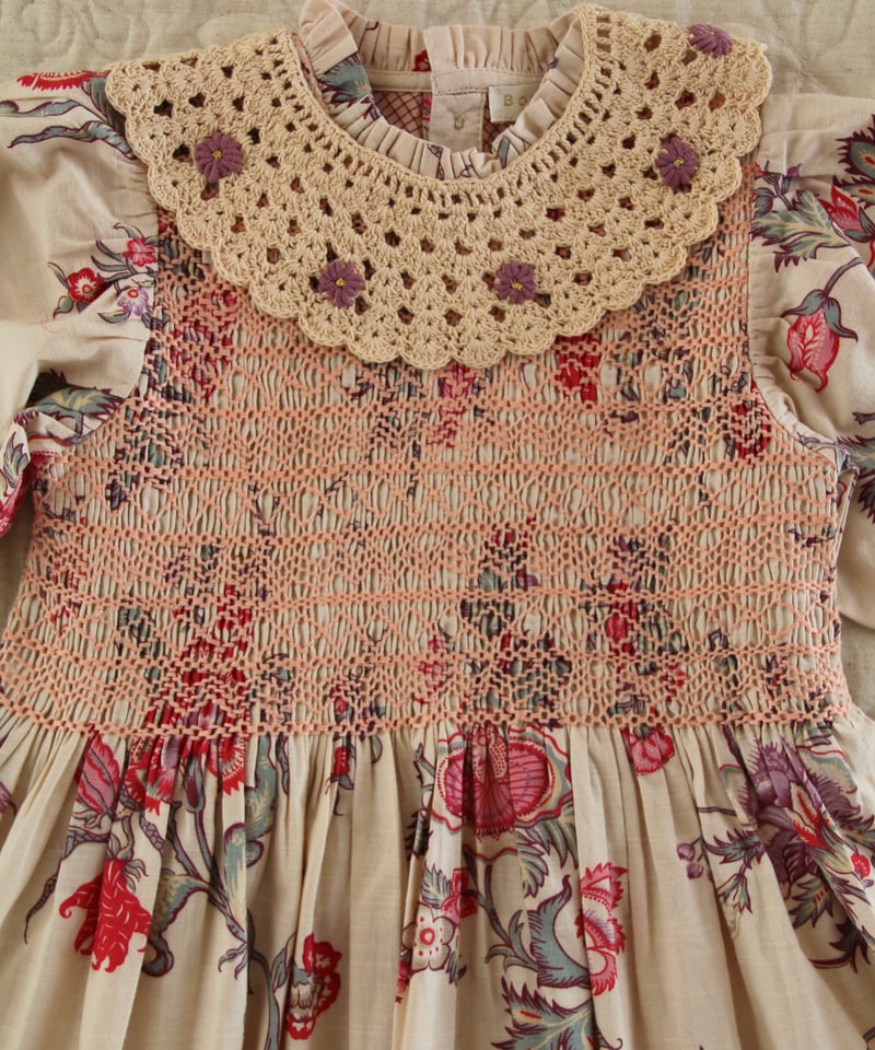 BONJOUR DIARY] HANDSMOCK DRESS WITH CROCHET