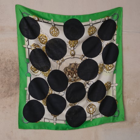 27-SC90-DC / Silk Scarf 90-Dot Composition