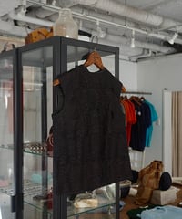 1970-80s Euro Vintage Fly-Front Lace Blouse (Size 42)