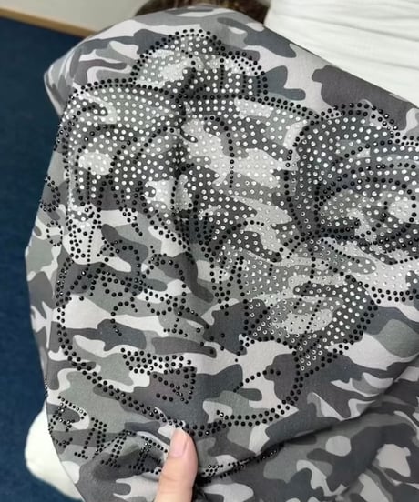 R-character Rhinestone Tee