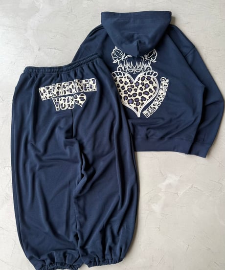 Leopard Logo Sweat Pants