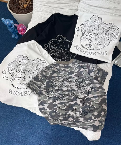 R-character Rhinestone Tee