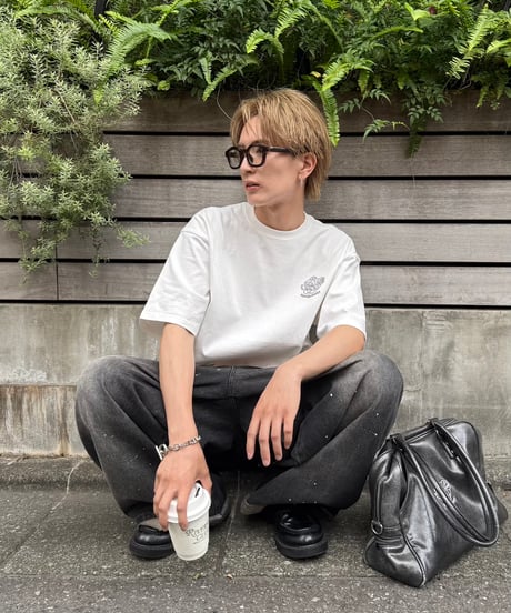 R-character Rhinestone Tee