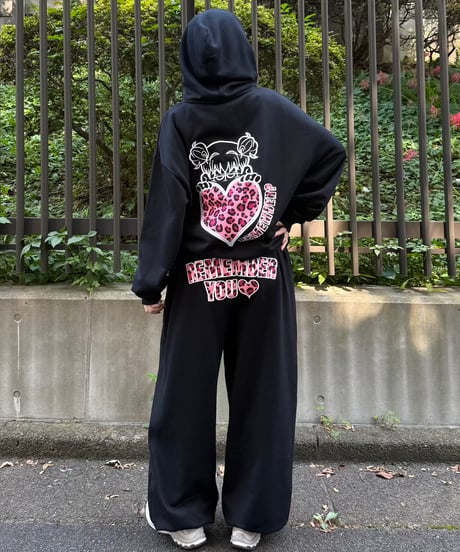 Leopard Logo Sweat Pants