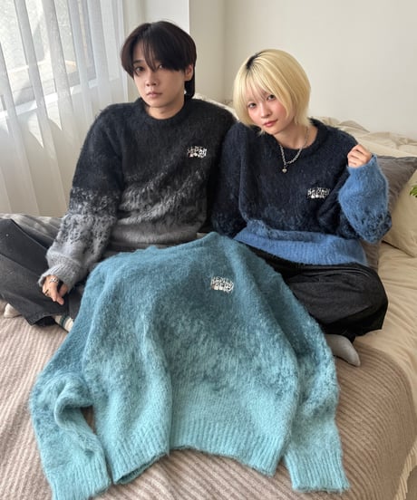 Gradation Shadow Knit