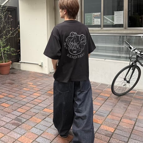 R-character Rhinestone Tee