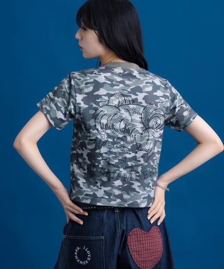 R-character Rhinestone Tee