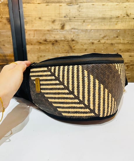 【現品商品 No.718】ラタン ボディバッグ ウエストポーチ