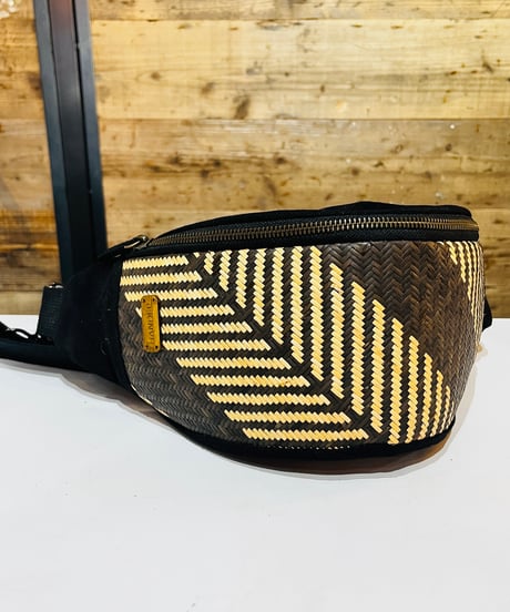【現品商品 No.718】ラタン ボディバッグ ウエストポーチ