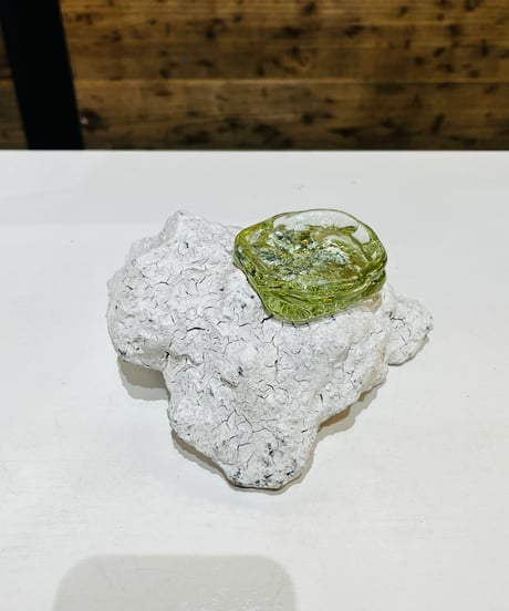 【現品商品No.724】HOLDER ROCK WHITE IGUSA GLASS / いぐさガラス