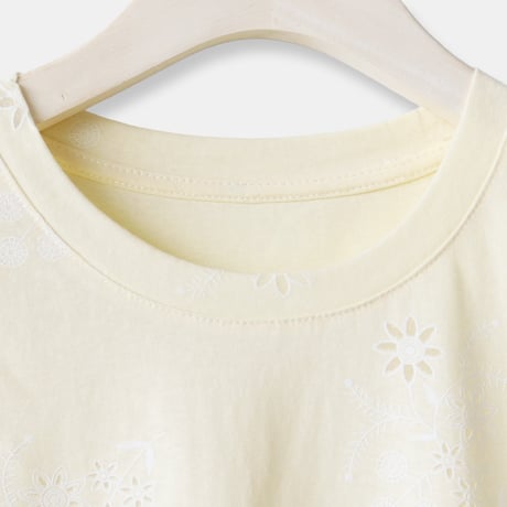 透かしレースフラワーデザインTシャツ[22031461]vivid