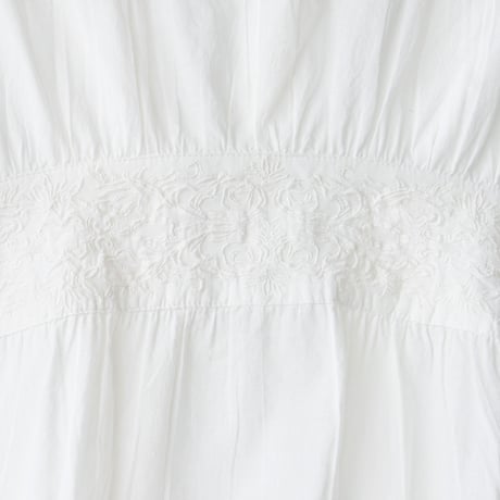 【洗える】バック刺繍コットンブラウス[61213621]natural mist