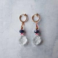 Moroccan Flower Carving × sapphire earring − E232