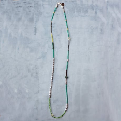 MIX beads NC - green - N102（1点もの）
