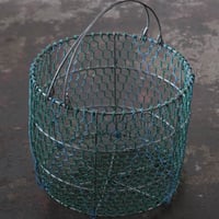 バスケット　持ち手付きワイヤー