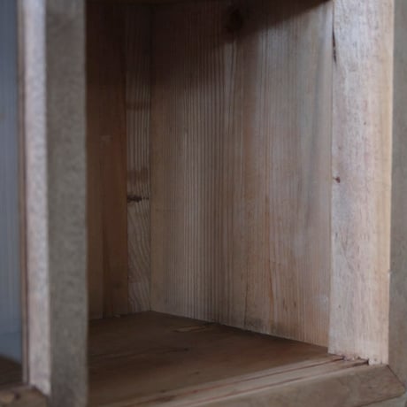 ガラス戸棚　重ね