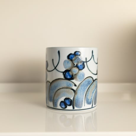 Royal Copenhagen Annual Mug Large, Denmark 1974