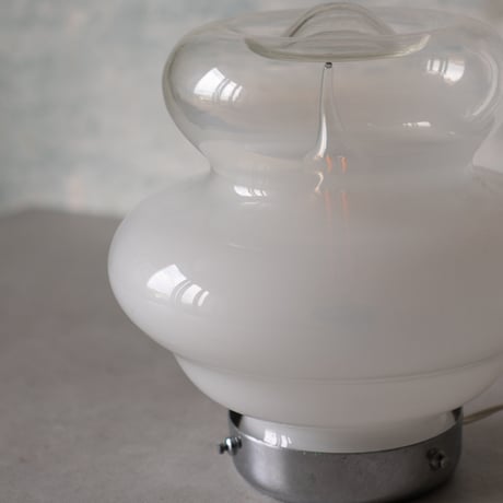 Murano glass opal table lamp, Italy 1980s
