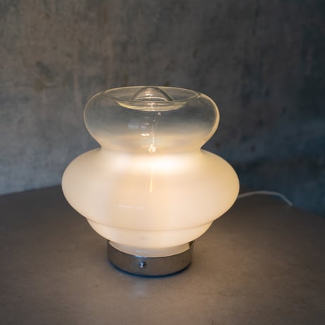 Murano glass opal table lamp, Italy 1980s