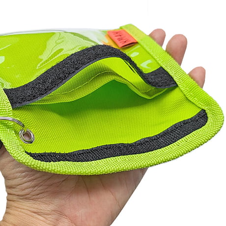 KM4K パスケース パスホルダー カモシカ　PASS HOLDER （NEON BROWN GRAY BLACK）