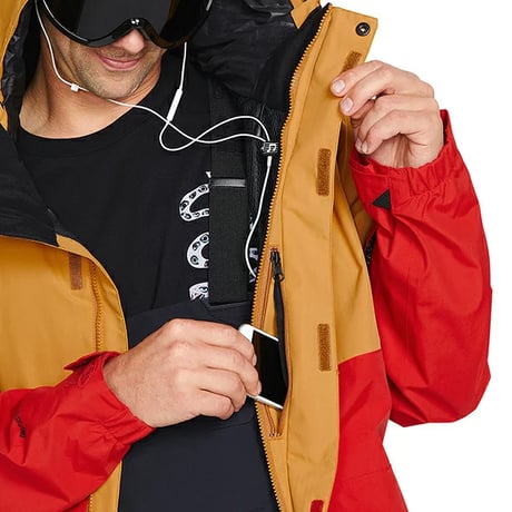 “旧モデル OUTLET SALE” VOLCOM スノーボード ウェア ボルコム メンズ　MENS L GORE-TEX JACKET （Caramel）