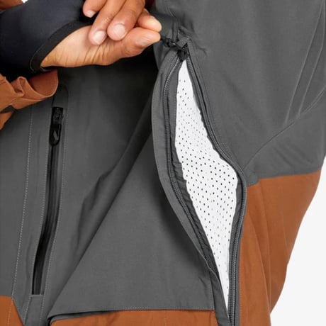 “旧モデル OUTLET SALE” VOLCOM スノーボード ウェア ボルコム メンズ　MENS RNGE GORE-TEX JACKET （Caramel）