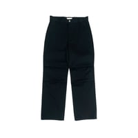 KNEE TUCK CHINO [BLACK]