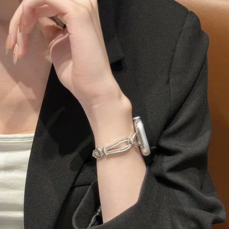 【N835】apple watch 11/se3 バンド キラキラ レディース アップル ウォッチ ブレスレット