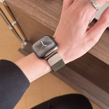 【N860】ダークブロンズ Apple Watch Series 12 ミラネーゼ バンド カップル ペア 42ｍｍ/46mm おすすめ アップル ウォッチ バンド マグネット