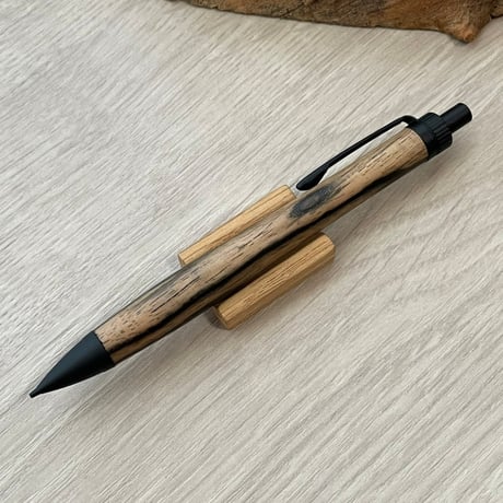 黒柿 / UMA 木軸シャープペンシル / ブラック金具 【一点もの！607007】 ボールペンに変更可能・金具色の変更可能