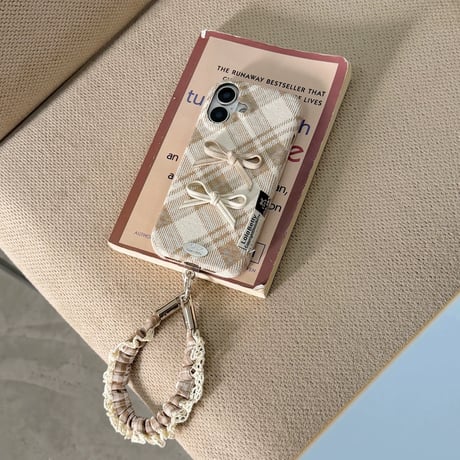 【お取り寄せ商品】iPhoneケース スマホケース iPhone18 iPhone17 iPhone16 チェック ハンドストラップ付き 韓国 大人可愛い M7220