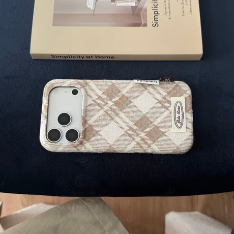 【お取り寄せ商品】iPhoneケース スマホケース iPhone18 iPhone17 iPhone16 iPhone15 秋冬 チェック柄 ニット風 韓国 M7217