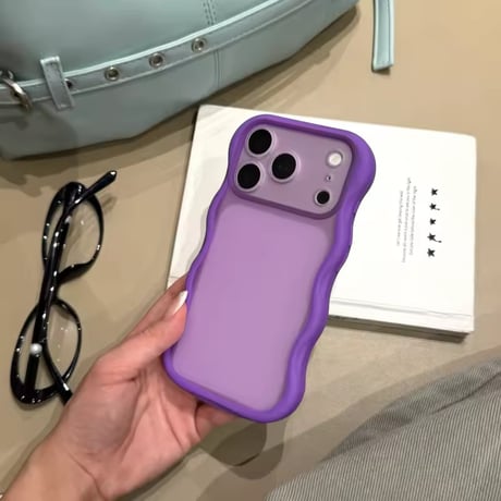 L62490 バイカラーウェーブ iPhoneケース