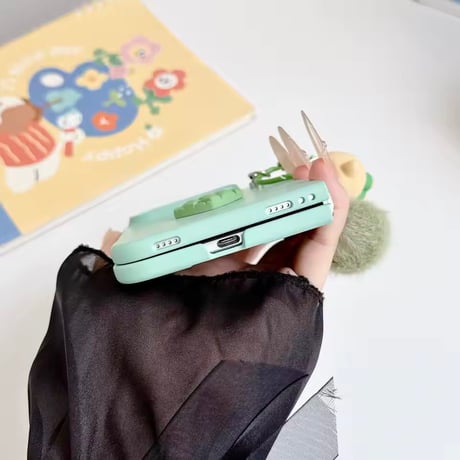 S75967 パステルハートチャーム付きiPhoneDuoケース