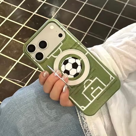 K23207 サッカーフィールド MagSafe対応リング付き iPhoneケース