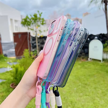 【即納商品】K22872 カラフルMagSafe対応クリアiPhoneケース（ストラップ付き）