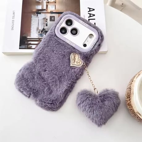 K23343 ふわもこハートチャームスタンドiPhoneケース