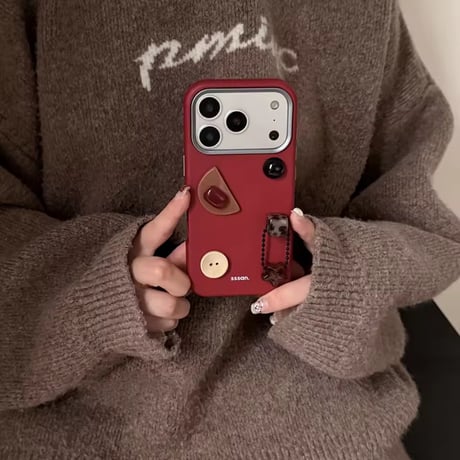 K23330 レトロチャームストラップ付きiPhoneケース