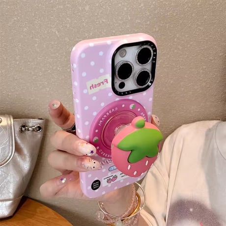 K23248 いちご MagSafeソケット付き ドット柄 iPhoneケース