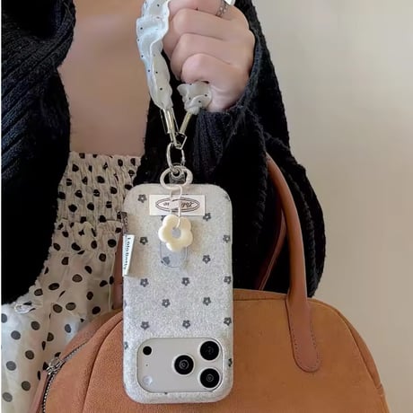 K23304 小花柄ドットフリルハンドストラップ付きiPhoneケース