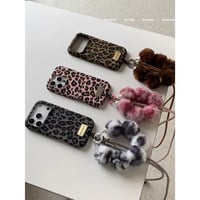K23301 レオパードファーショルダー付きiPhoneケース