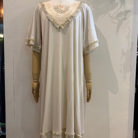 CATEGORY さえら アキアカネ | さえら POTECHINO マリーアン金沢