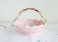 ピンクのお花のハンドルディッシュ