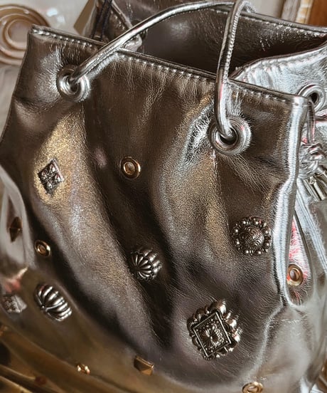 concho×studs shoulder bag