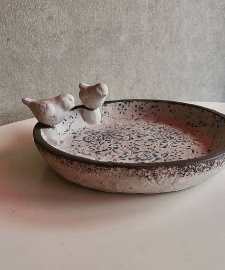 cement bird tray
