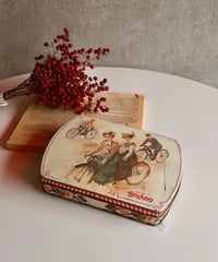 【スペイン蚤の市】 vintage candy can  1950〜70年もの