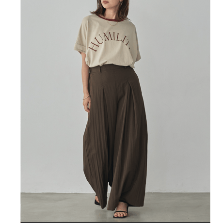 【hunch】ビンテージスラブ ネック配色ロゴTシャツ