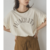 【hunch】ビンテージスラブ ネック配色ロゴTシャツ